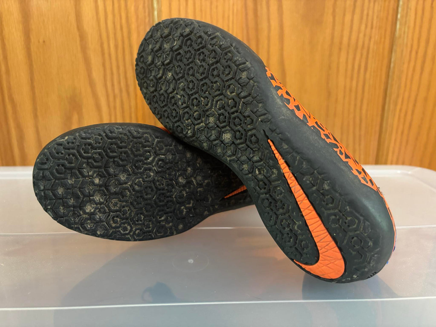 Size 2.5 Orange Futsal Cleats