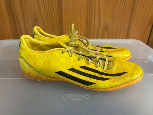 Size 10.5 Yellow Futsal Cleats