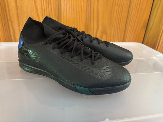 Size 8.5 Black Futsal Cleats
