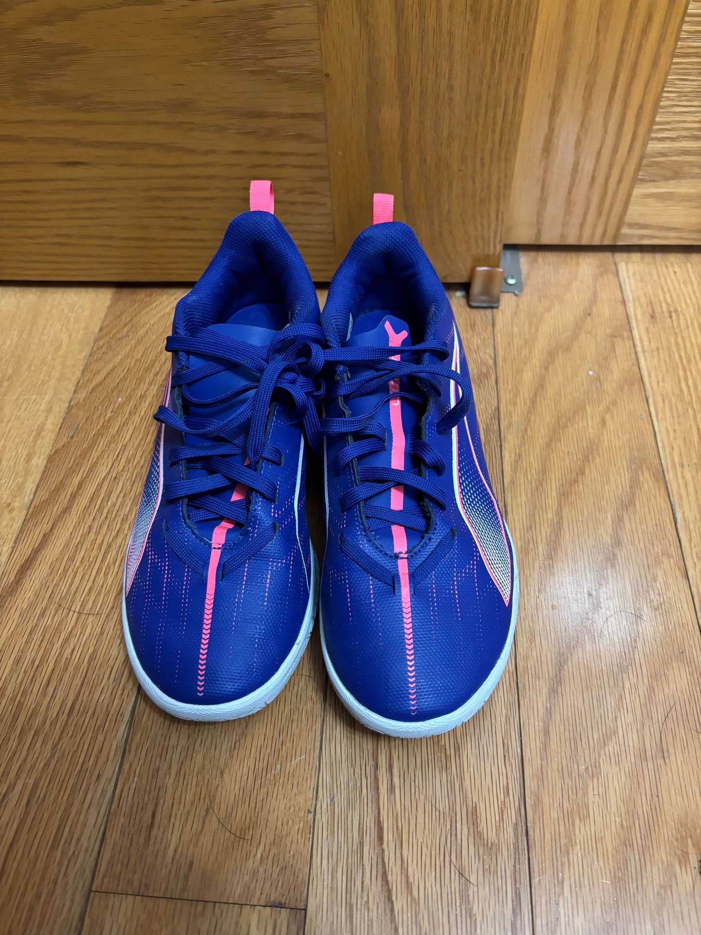 Size 4.5 Blue and Pink Futsal Shoes